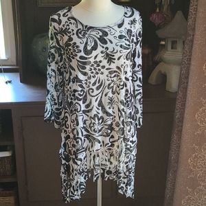 Chico Travelers Sz 1 ADORABLE Tunic, Cover-up, Top